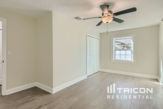 620 E 7th Ave in Mount Dora, FL - Building Photo - Building Photo