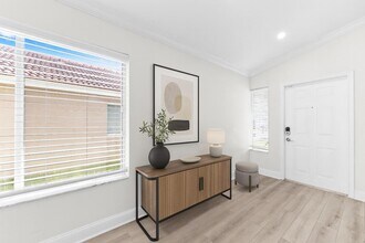 1425 Majesty Ter in Weston, FL - Building Photo - Building Photo