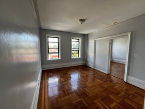 110 - Glenwood Hill, LLC in Jersey City, NJ - Building Photo - Building Photo