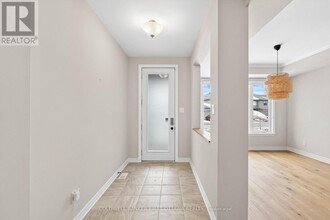 609 Summerhill St in Ottawa, ON - Building Photo - Building Photo