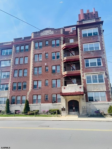 property at 3501 Ventnor Ave
