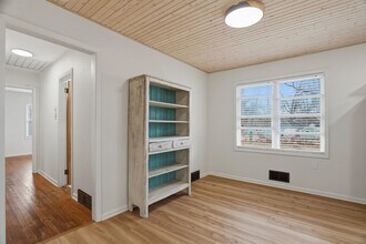 101 Heather Ln in Columbia, MO - Building Photo - Building Photo