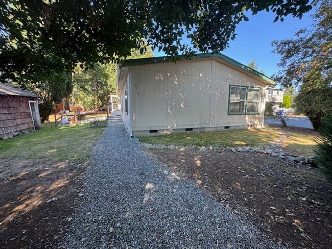 property at 6414 Cady Rd