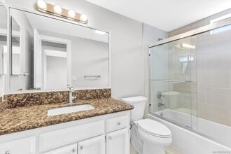 520 Pearl St, Unit 2 in San Diego, CA - Building Photo - Building Photo