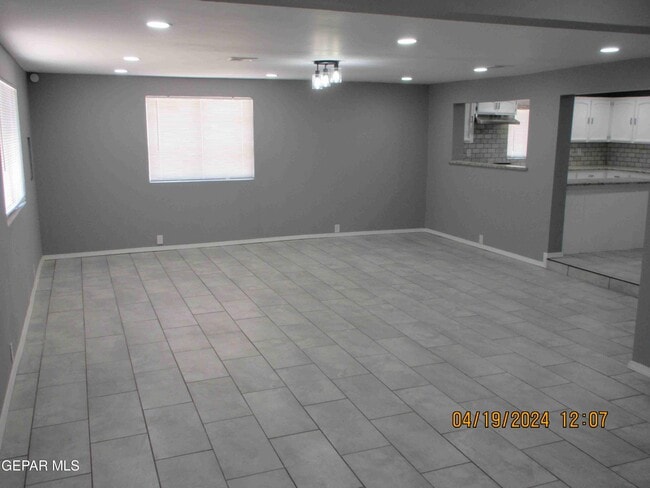 712 Ascencion St in El Paso, TX - Building Photo - Building Photo