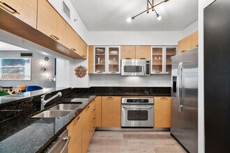 31 SE 5th St, Unit 2911 in Miami, FL - Foto de edificio - Building Photo