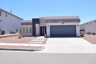 304 Playa Tronones in El Paso, TX - Building Photo