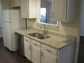 6478 Argo St in Dallas, TX - Building Photo - Building Photo