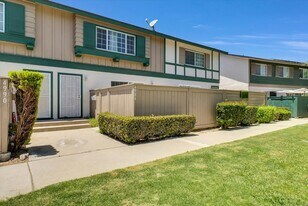 4984 Argyle Dr in Buena Park, CA - Building Photo