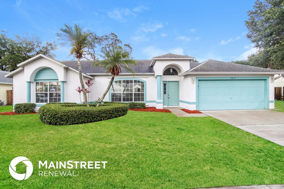 2059 Allegheny Cir in Melbourne, FL - Building Photo
