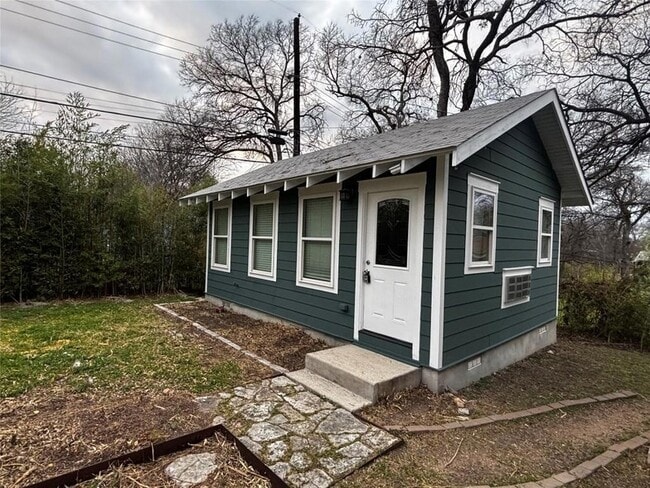 property at 3308 Randolph Rd