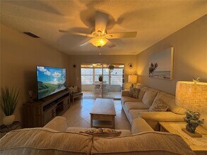 2666 Woodgate Ln in Sarasota, FL - Building Photo - Building Photo