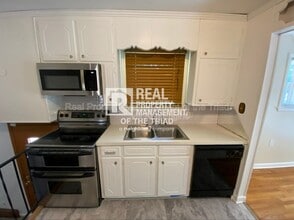 926 Hilltop Blvd in Reidsville, NC - Building Photo - Building Photo