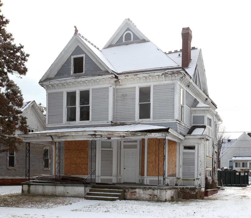 1606 5th St in Portsmouth, OH - Building Photo