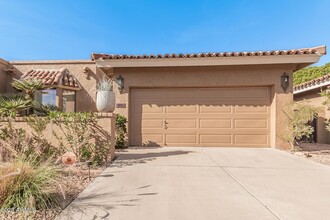 10626 North 8th St in Phoenix, AZ - Building Photo - Building Photo