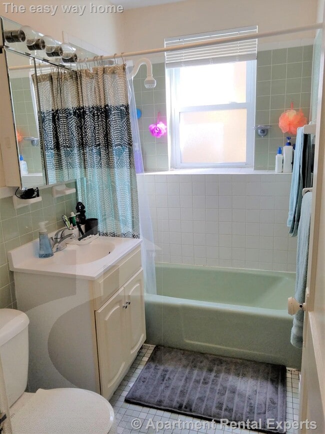 402 Highland Ave, Unit #21 in Somerville, MA - Building Photo - Building Photo