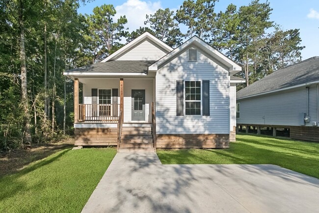 property at 4247 Holly Dr