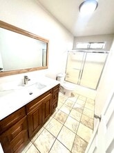 609 Tanner St in Bakersfield, CA - Building Photo - Building Photo