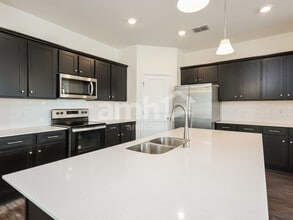 965 Heavenly Dr in St. Cloud, FL - Building Photo - Building Photo