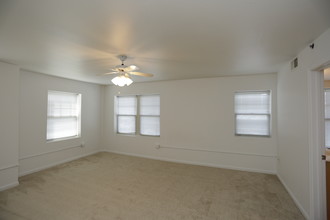 Ellison Apartments in Kansas City, MO - Foto de edificio - Interior Photo