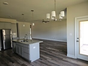 17099 Cherokee Trce in Independence, LA - Building Photo - Building Photo