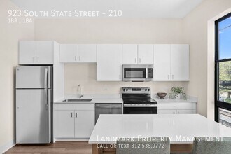 923 S State St in Lockport, IL - Building Photo - Building Photo