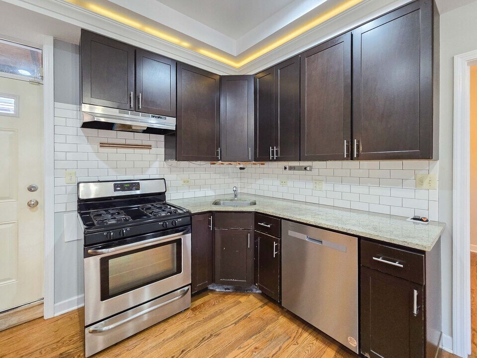 3509 N Fremont St, Unit 3S in Chicago, IL - Building Photo