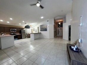 235 Riggs Cir in Davenport, FL - Building Photo - Building Photo