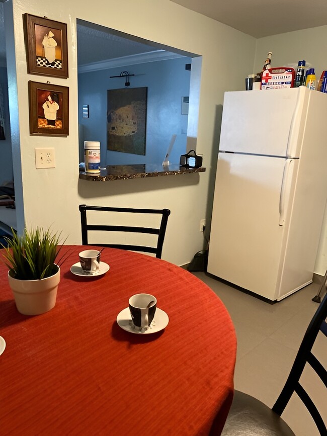 117 NW 47th Ter, Unit Apt B in Miami, FL - Building Photo - Building Photo