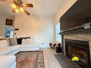 3042 Yorktown Cir in Fort Walton Beach, FL - Building Photo - Building Photo