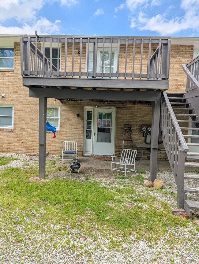 292 Kennedy St, Unit 2 in Louisville, OH - Building Photo - Building Photo