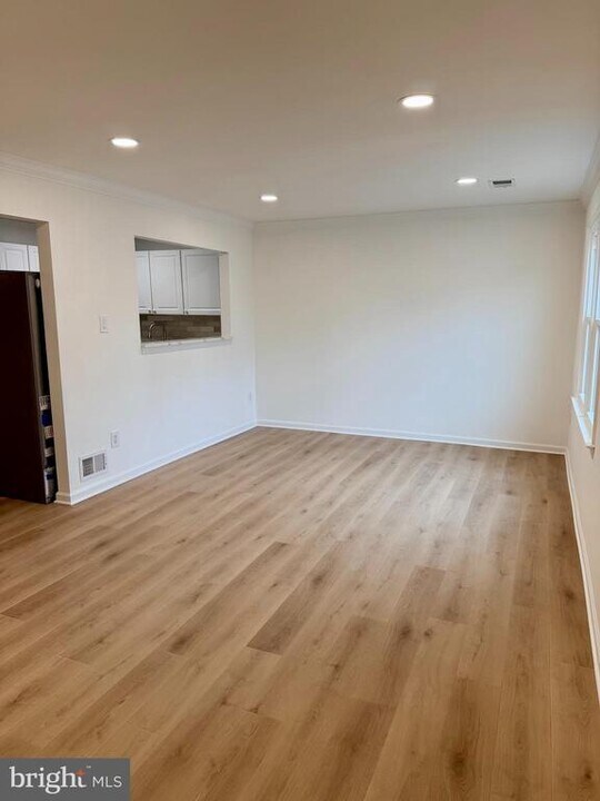 9618 Inverary Ct in Lorton, VA - Building Photo