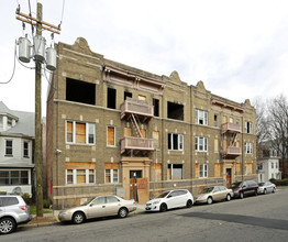 158 Gregory Ave in Passaic, NJ - Building Photo - Building Photo