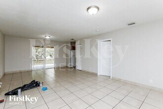 420 NW 42nd St in Pompano Beach, FL - Building Photo - Building Photo