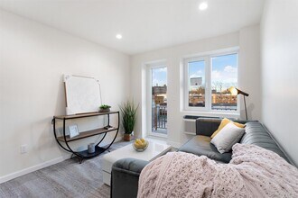 91-23 Corona Ave. in Queens, NY - Building Photo - Building Photo