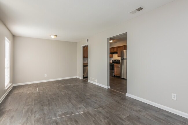 The Ridge Apartments in East Ridge, TN - Foto de edificio - Building Photo