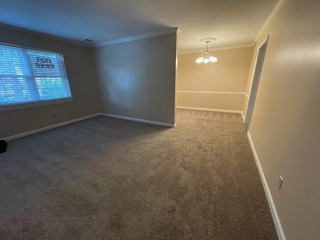 2044 Montreat Cir, Unit 2044 A Montreat Circle in Vestavia Hills, AL - Building Photo - Building Photo