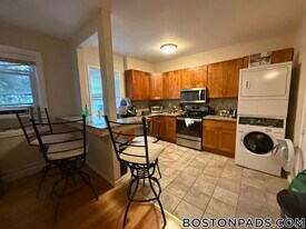 6 Bickford Ave in Boston, MA - Building Photo