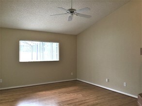 1056 Condor Pl in Winter Springs, FL - Building Photo - Building Photo