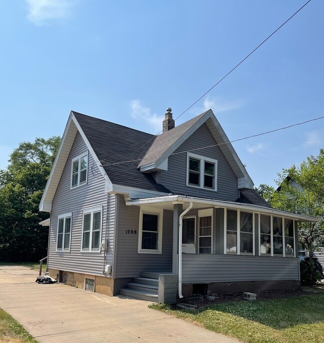 property at 1708 Carney Ave