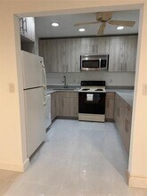 3527 NW 35th St in Coconut Creek, FL - Building Photo - Building Photo