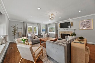 1 Devon Rd in Stockbridge, MA - Building Photo - Building Photo