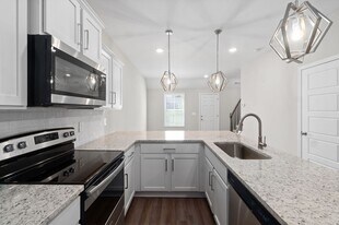 224 Drayton Dr in Clarksville, TN - Building Photo