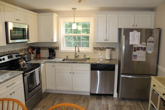 20 Aroostook Trl in Narragansett, RI - Building Photo - Building Photo