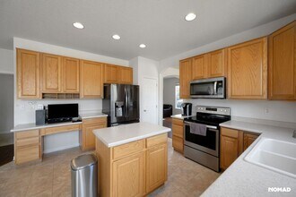12503 Locust Way in Thornton, CO - Building Photo - Building Photo
