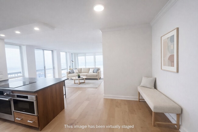 1660 N La Salle Dr in Chicago, IL - Foto de edificio - Building Photo