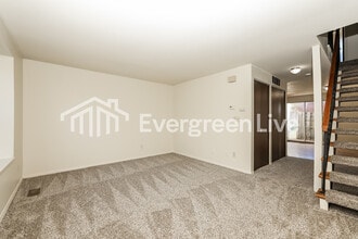 5871 Taylorsville Rd in Dayton, OH - Building Photo - Building Photo