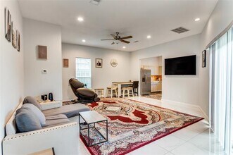 1000 Shadow Ln in Fort Worth, TX - Building Photo - Building Photo