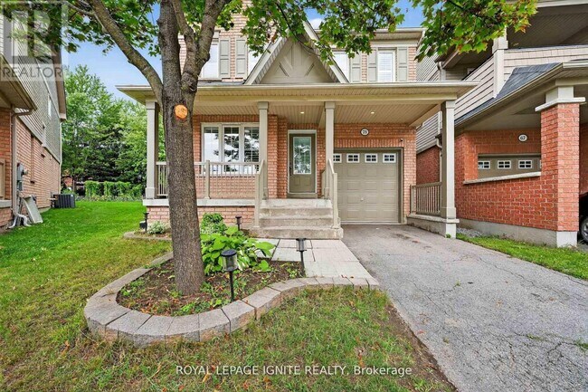 71 Norland Cir in Oshawa, ON - Building Photo - Building Photo