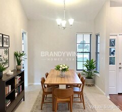 3363 Hampstead Dr in Jacksonville, FL - Foto de edificio - Building Photo